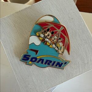 Vintage 2007 Disney Soarin' Pin with Mickey, Goofy, and Donald-Movable